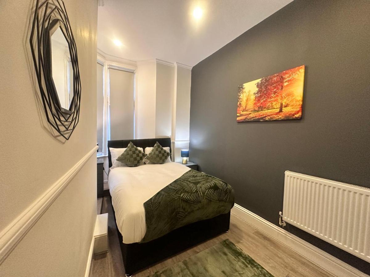 Kensington High Street Apartment London Exterior photo